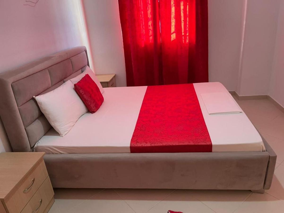 Vila Mario Aparthotel Ksamil Esterno foto