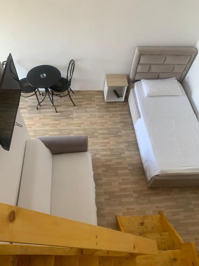 Vila Mario Aparthotel Ksamil Esterno foto