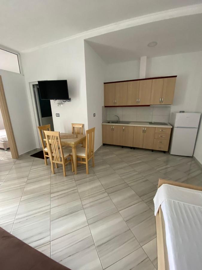 Vila Mario Aparthotel Ksamil Esterno foto