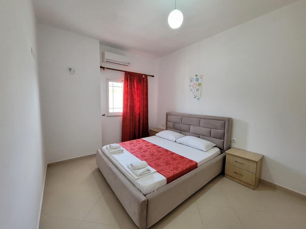 Vila Mario Aparthotel Ksamil Esterno foto