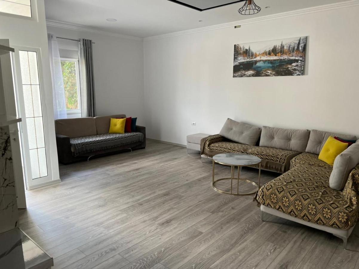 Vila Mario Aparthotel Ksamil Esterno foto