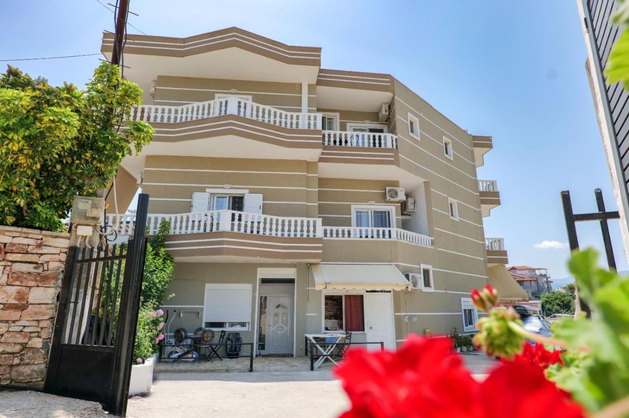 Vila Mario Aparthotel Ksamil Esterno foto