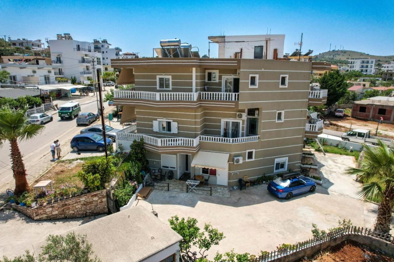 Vila Mario Aparthotel Ksamil Esterno foto